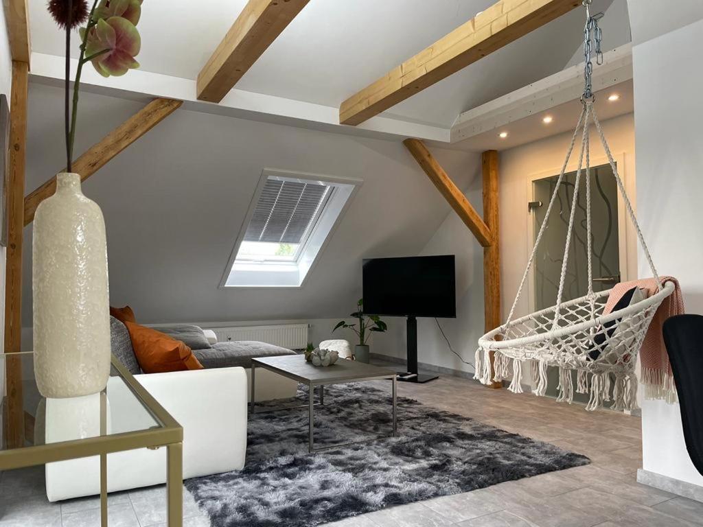 Wen Koenigsberger,Ruhige Dg-Wohnung In Weiden,2 Schlafzimmer,Parkplatz, Zentral! Вайден Экстерьер фото
